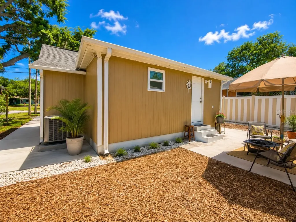 802 Jurgens Street Clearwater FL 33755