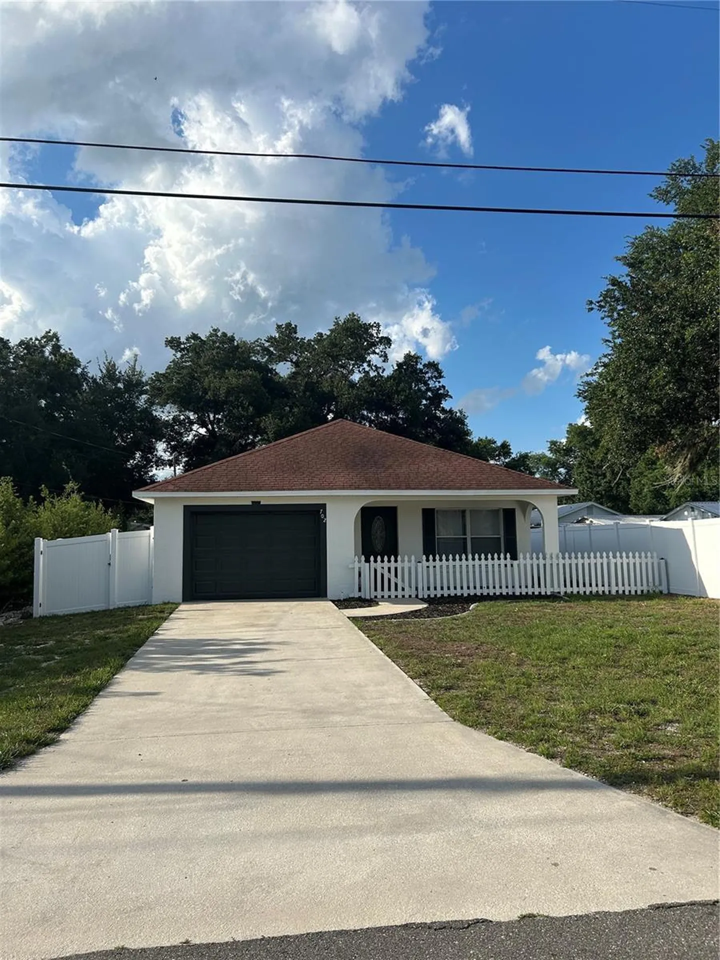 702 Lemon Avenue Dundee FL 33838