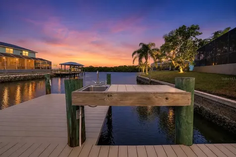 6530 Bimini Court Apollo Beach FL 33572