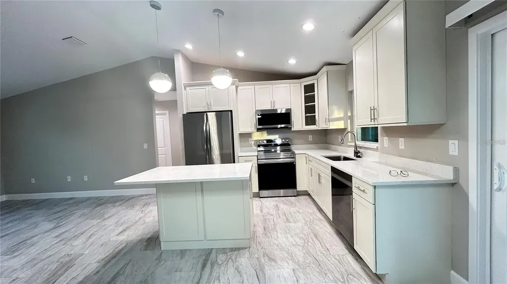 3255 Thurston Avenue North Port FL 34288