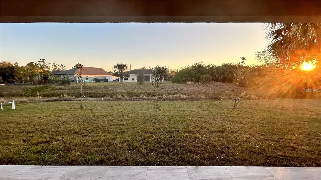 3255 Thurston Avenue North Port FL 34288