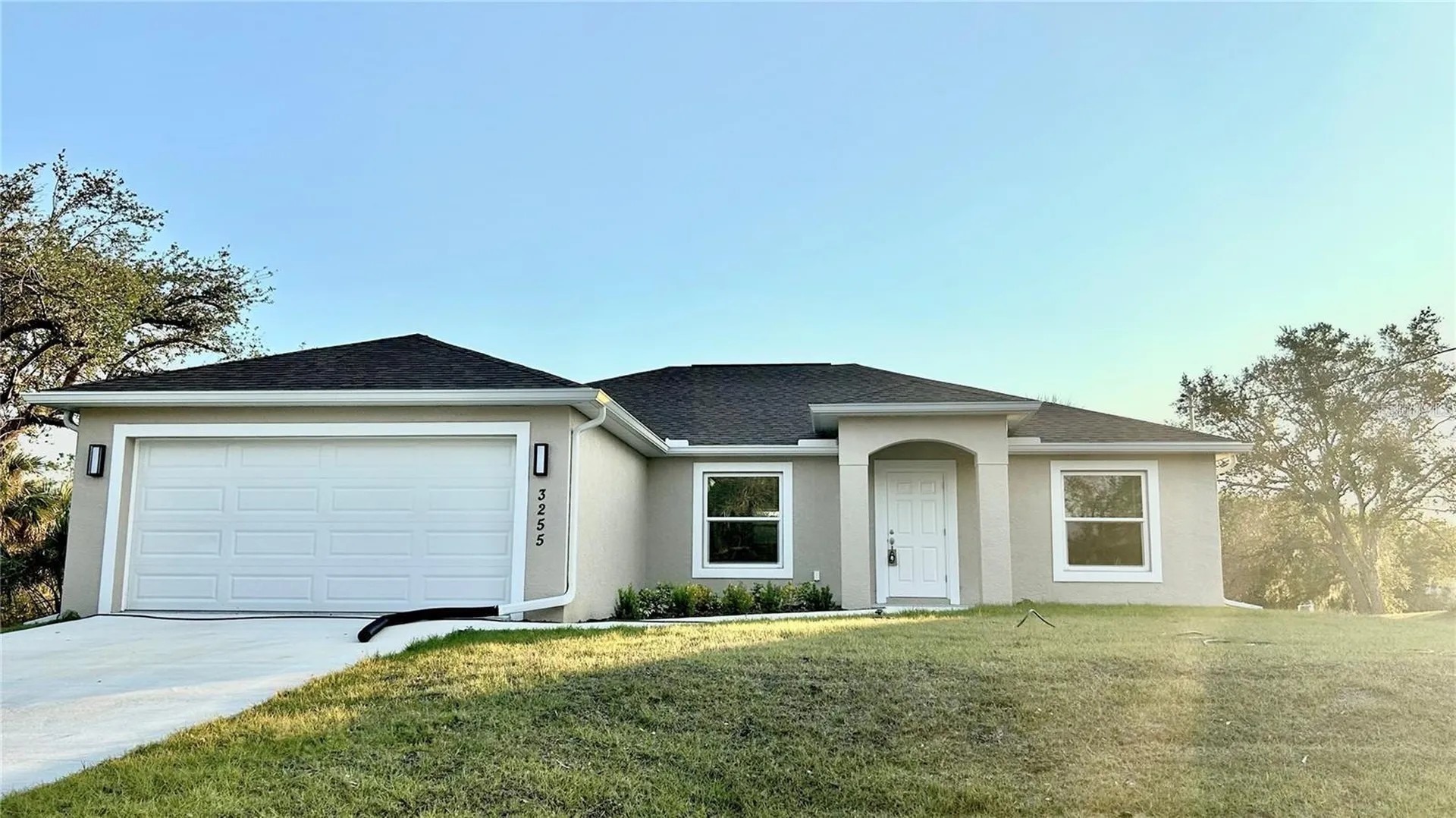 3255 Thurston Avenue North Port FL 34288