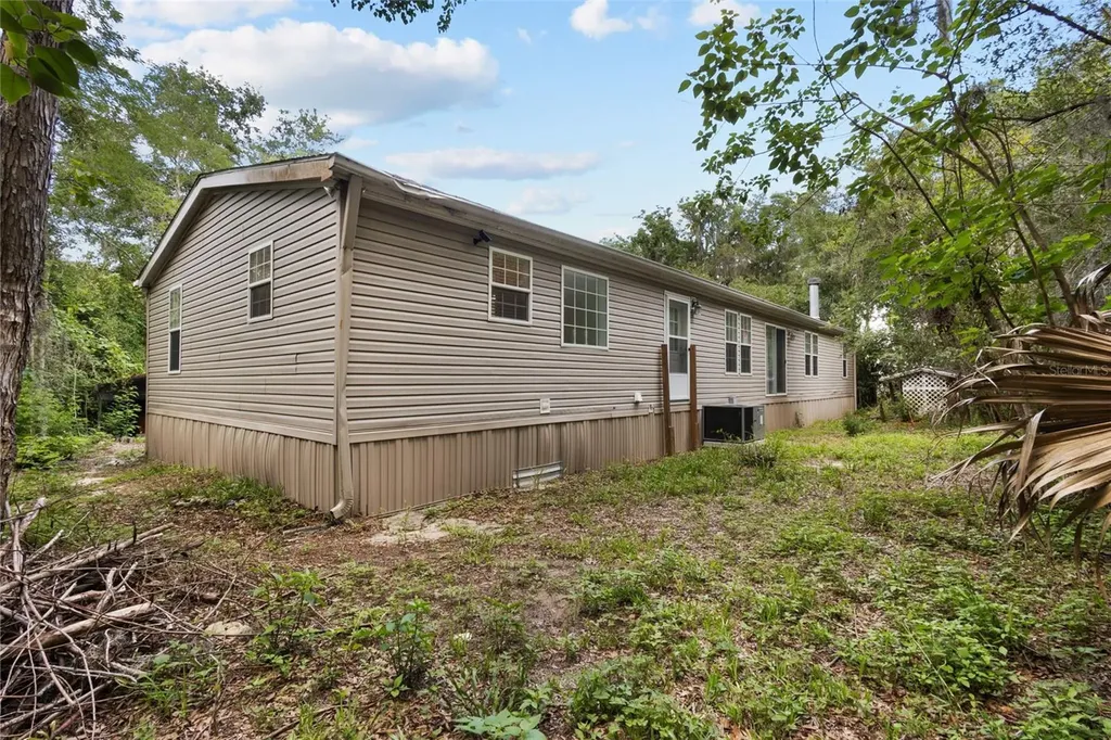 21390 NW 59th Avenue Micanopy FL 32667