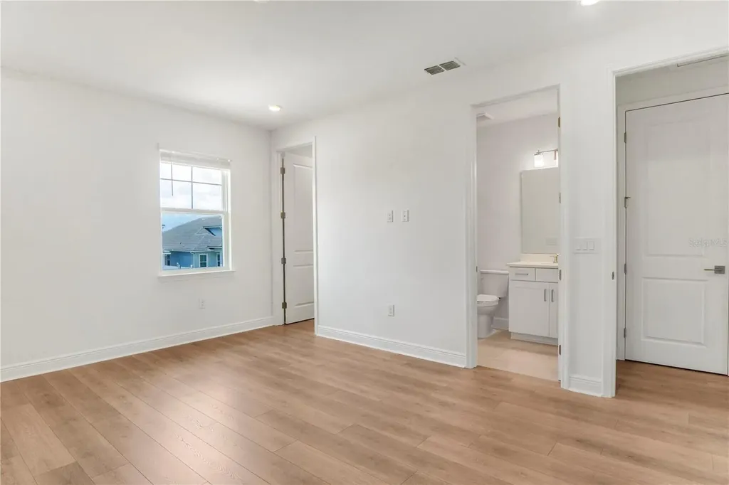 16120 Volterra Point Montverde FL 34756