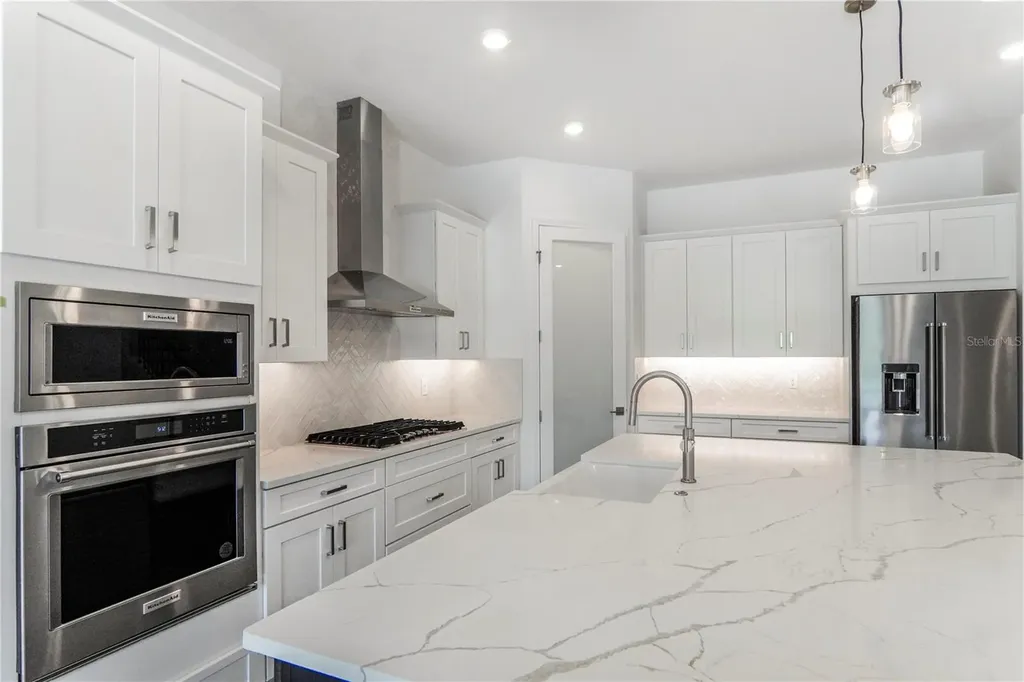 16120 Volterra Point Montverde FL 34756
