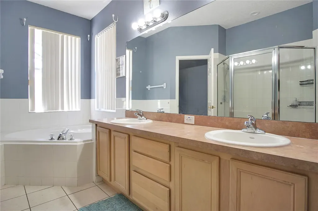 546 Pineloch Drive Haines City FL 33844