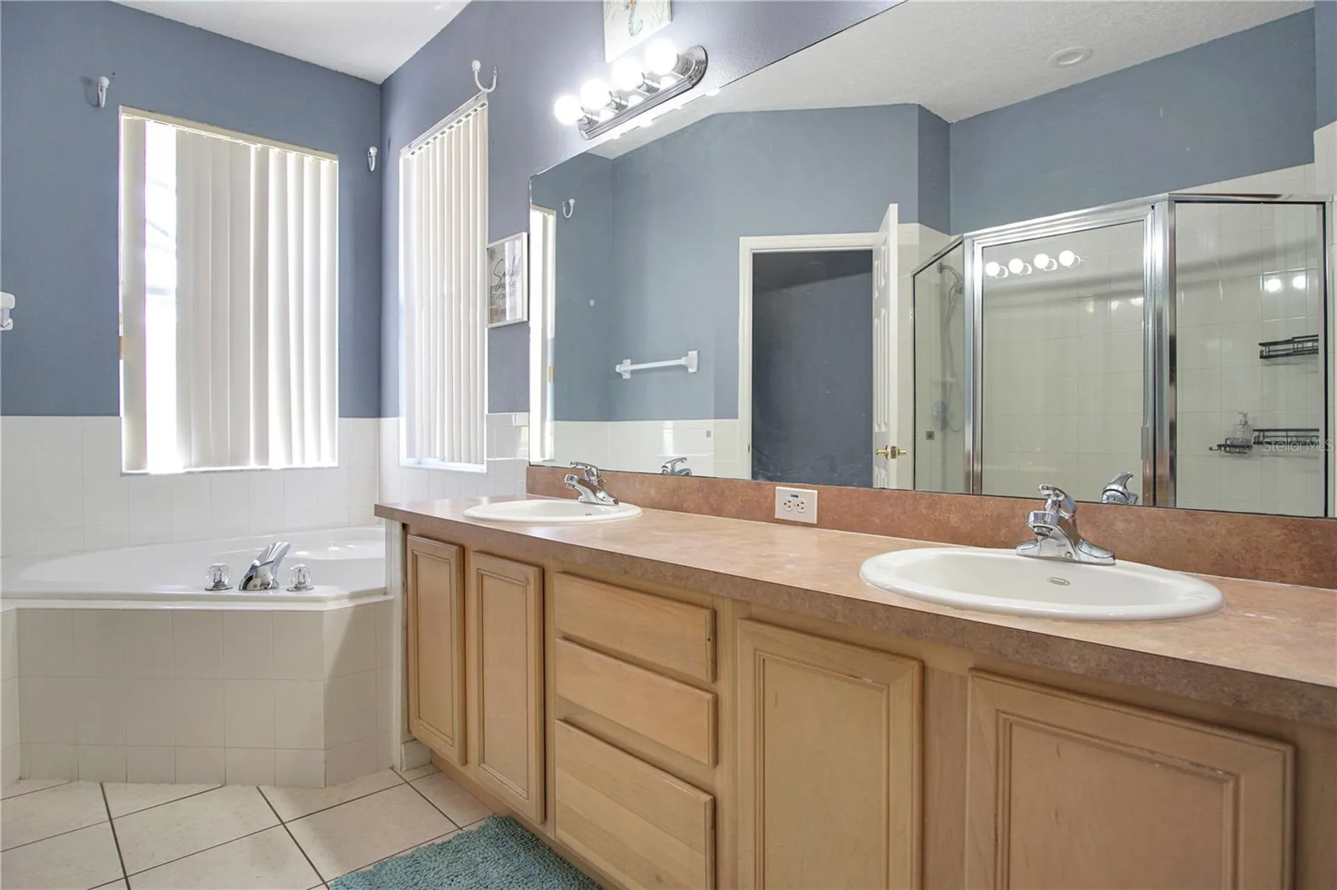 546 Pineloch Drive Haines City FL 33844