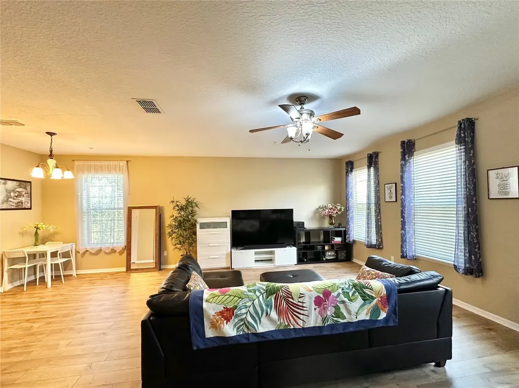4309 Regal Town Lane Lake Mary FL 32746