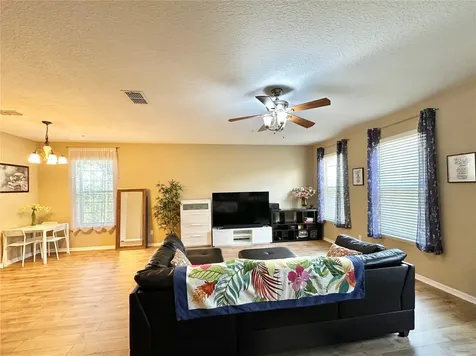 4309 Regal Town Lane Lake Mary FL 32746