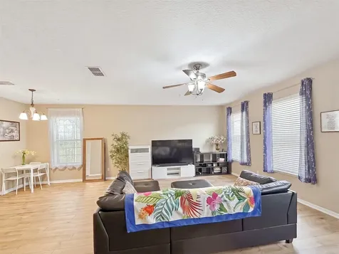 4309 Regal Town Lane Lake Mary FL 32746