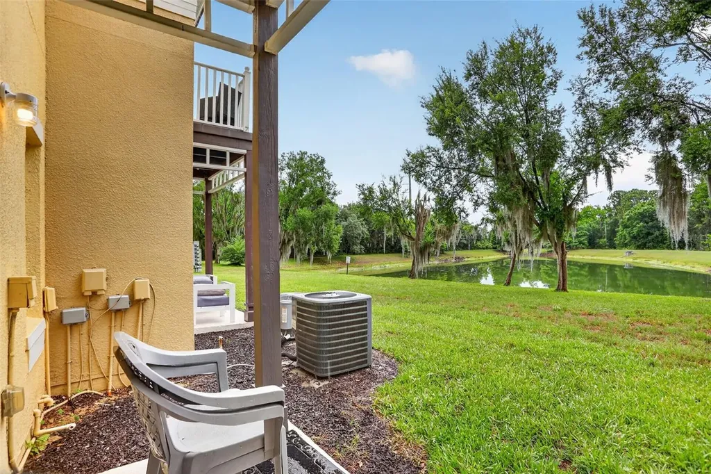 8515 Crystal Cove Loop Kissimmee FL 34747