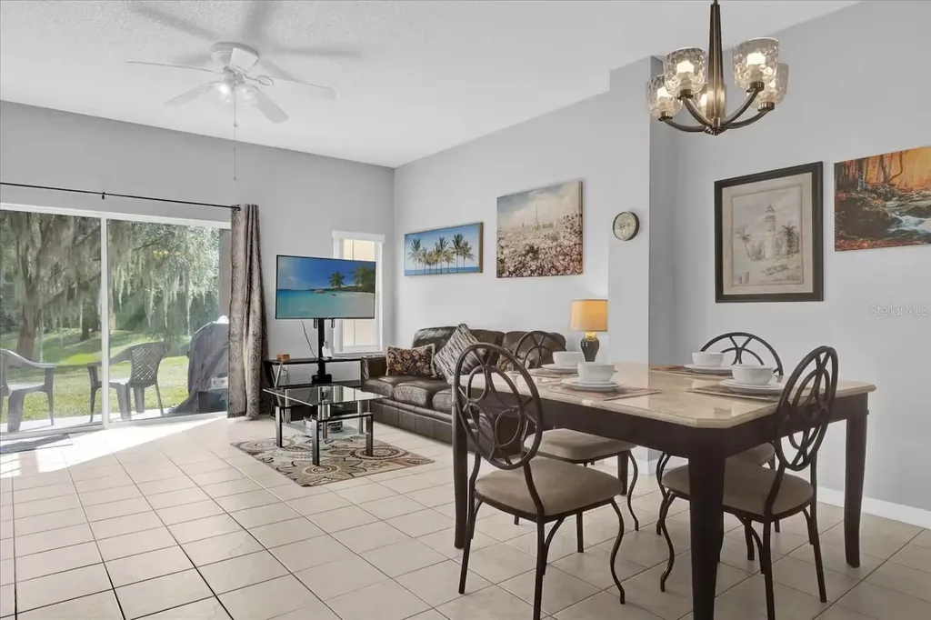 8515 Crystal Cove Loop Kissimmee FL 34747
