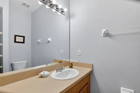 8515 Crystal Cove Loop Kissimmee FL 34747