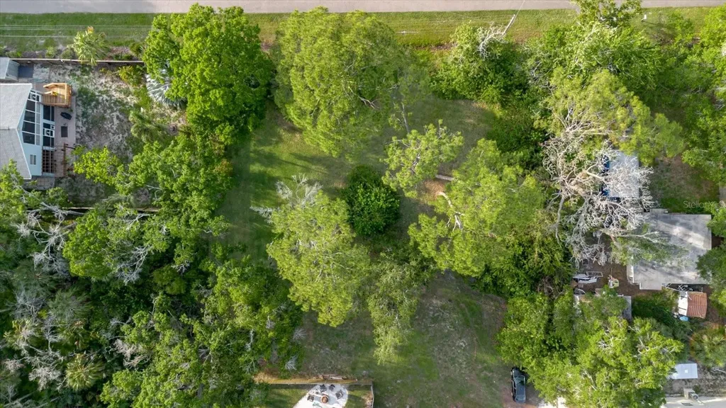 Highland Avenue Tarpon Springs FL 34689