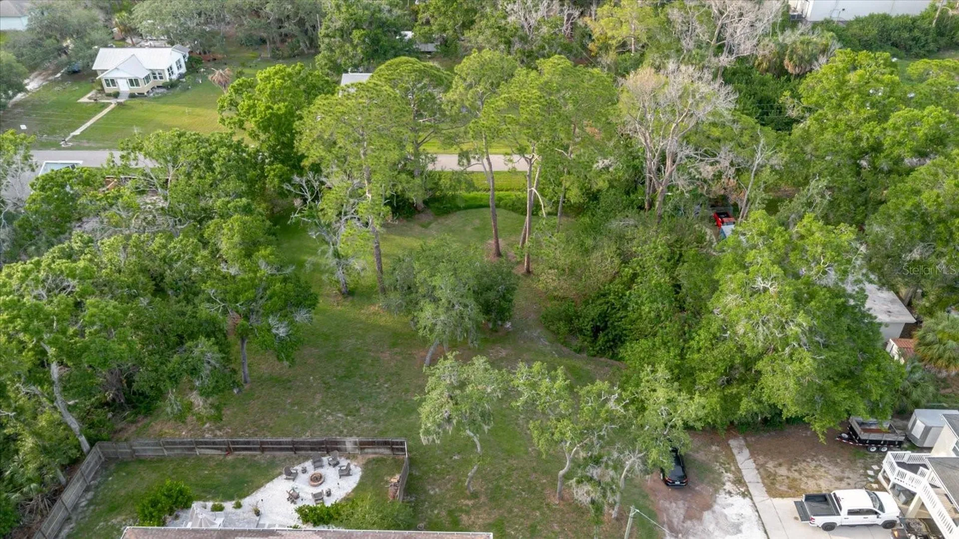 Highland Avenue Tarpon Springs FL 34689