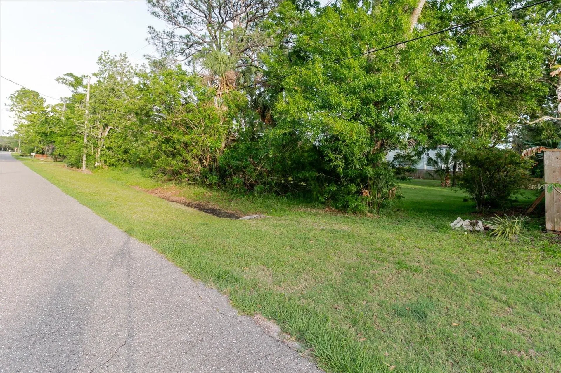 Highland Avenue Tarpon Springs FL 34689