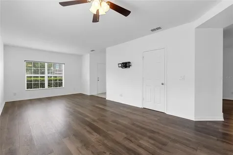 10014 Stockbridge Street Clermont FL 34711
