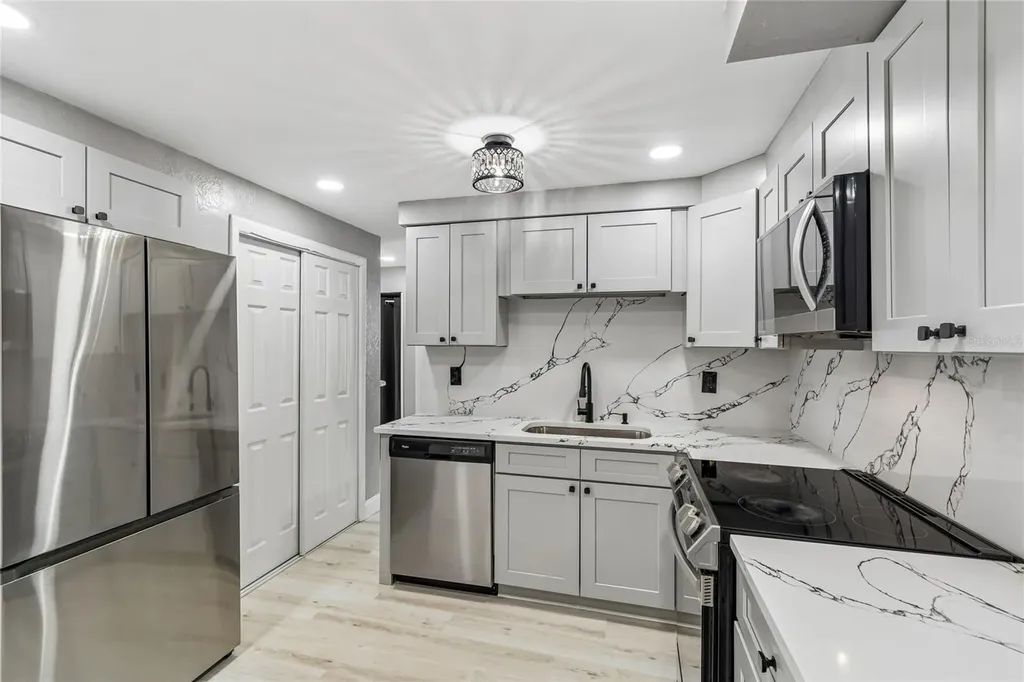 4834 Mile Stretch Drive Holiday FL 34690