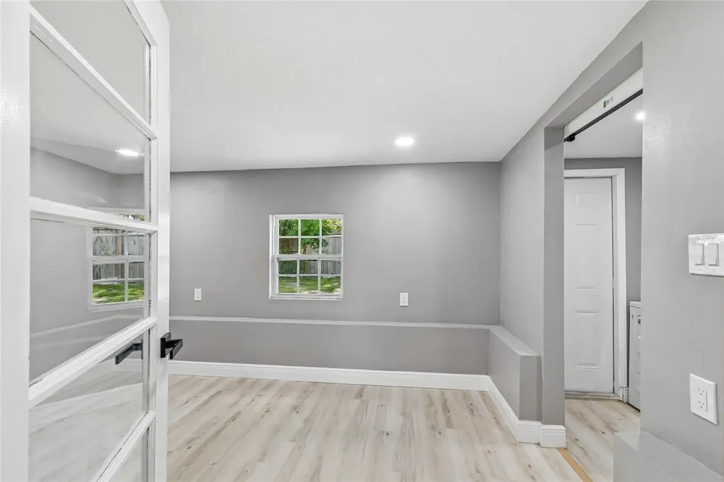 4834 Mile Stretch Drive Holiday FL 34690