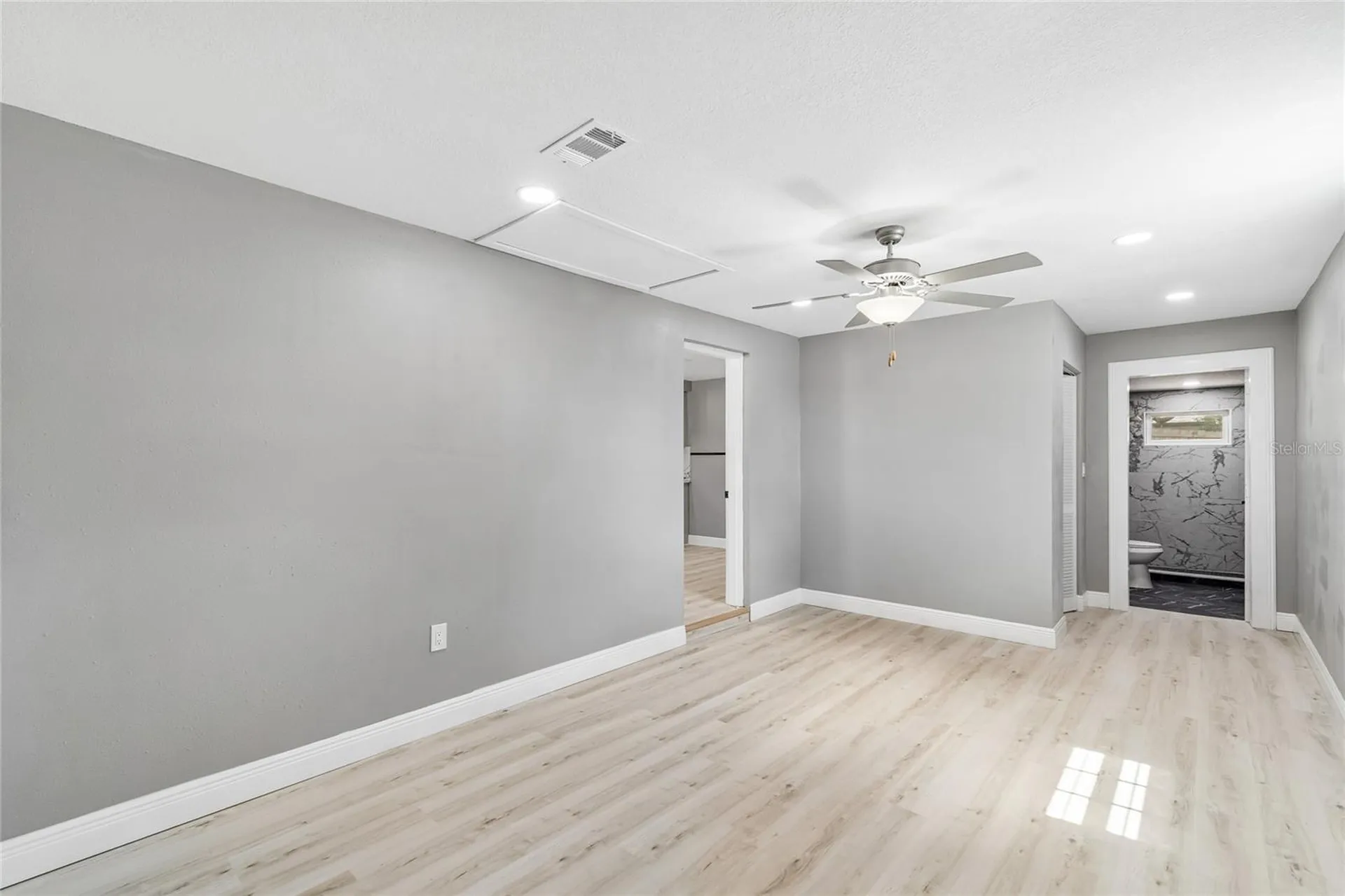 4834 Mile Stretch Drive Holiday FL 34690