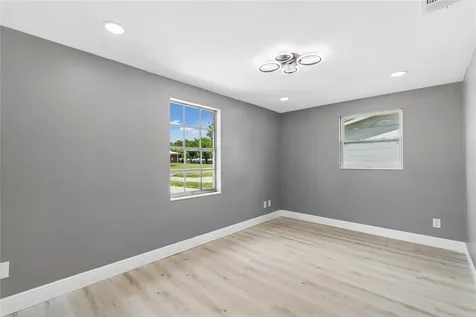 4834 Mile Stretch Drive Holiday FL 34690