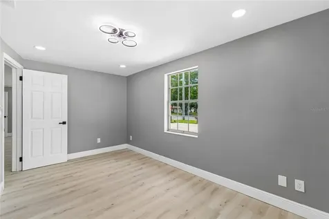 4834 Mile Stretch Drive Holiday FL 34690