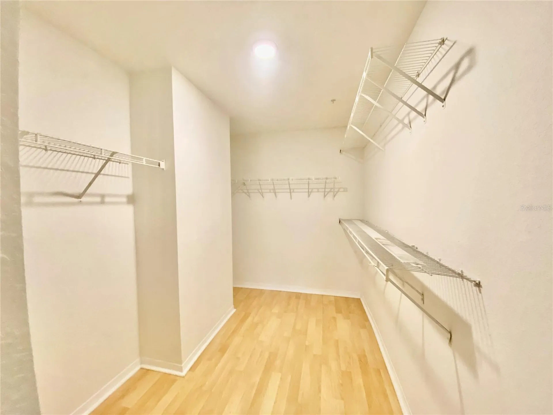 5463 Vineland Road Orlando FL 32811