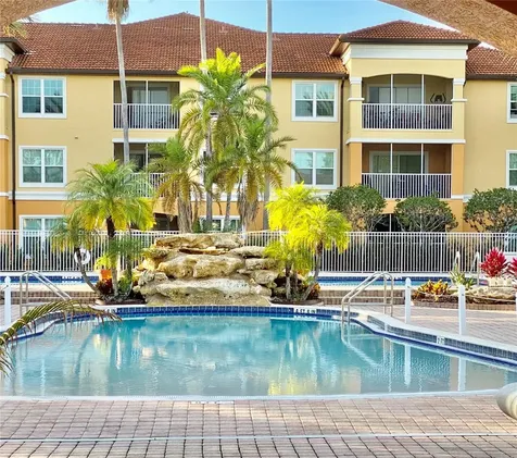 5463 Vineland Road Orlando FL 32811
