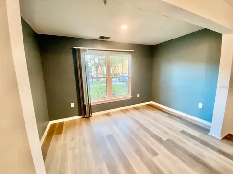 5463 Vineland Road Orlando FL 32811
