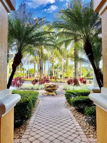 5463 Vineland Road Orlando FL 32811