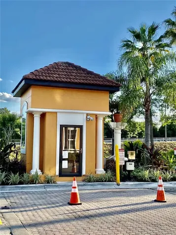 5463 Vineland Road Orlando FL 32811
