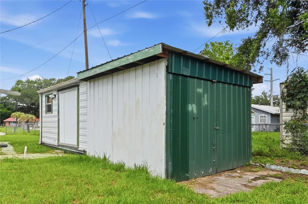 547 SE Olustee Avenue Lake City FL 32025
