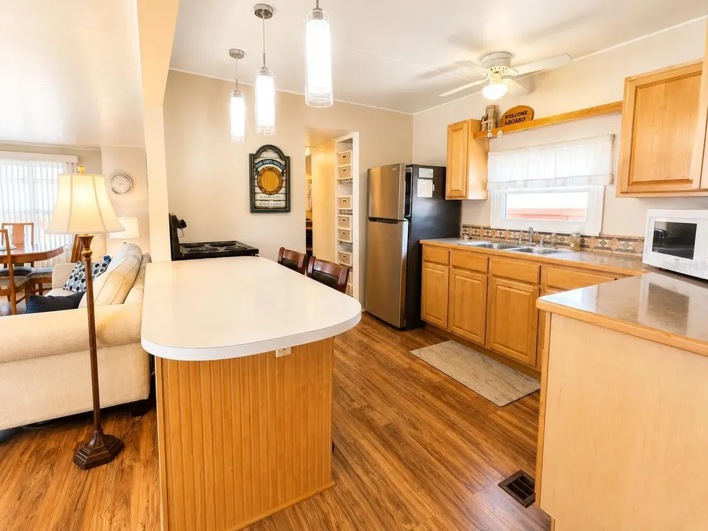 6921 Marlin Lane Bradenton FL 34207