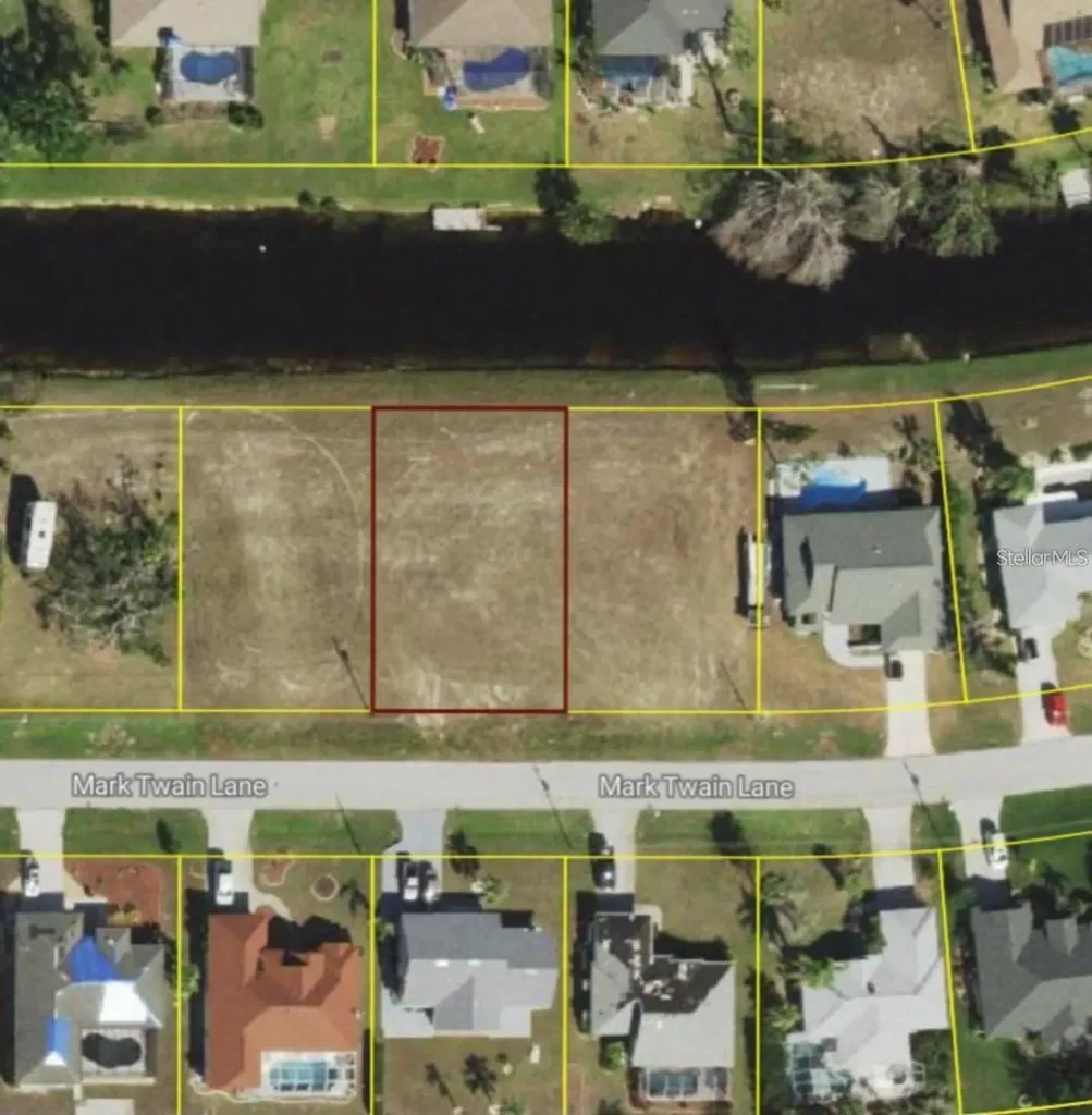 120 Mark Twain Lane Rotonda West FL 33947