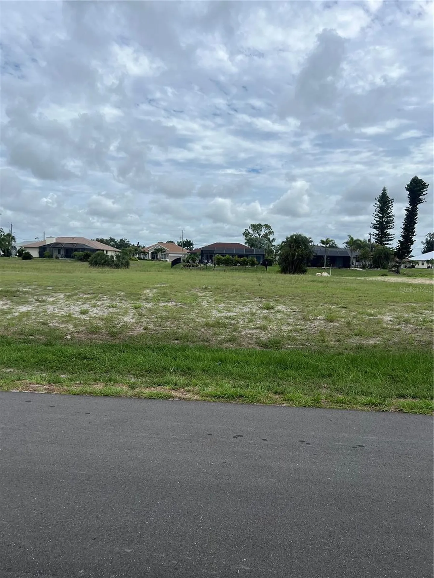 120 Mark Twain Lane Rotonda West FL 33947