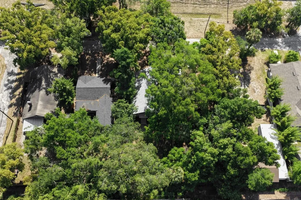 4208 N Marguerite Tampa FL 33603