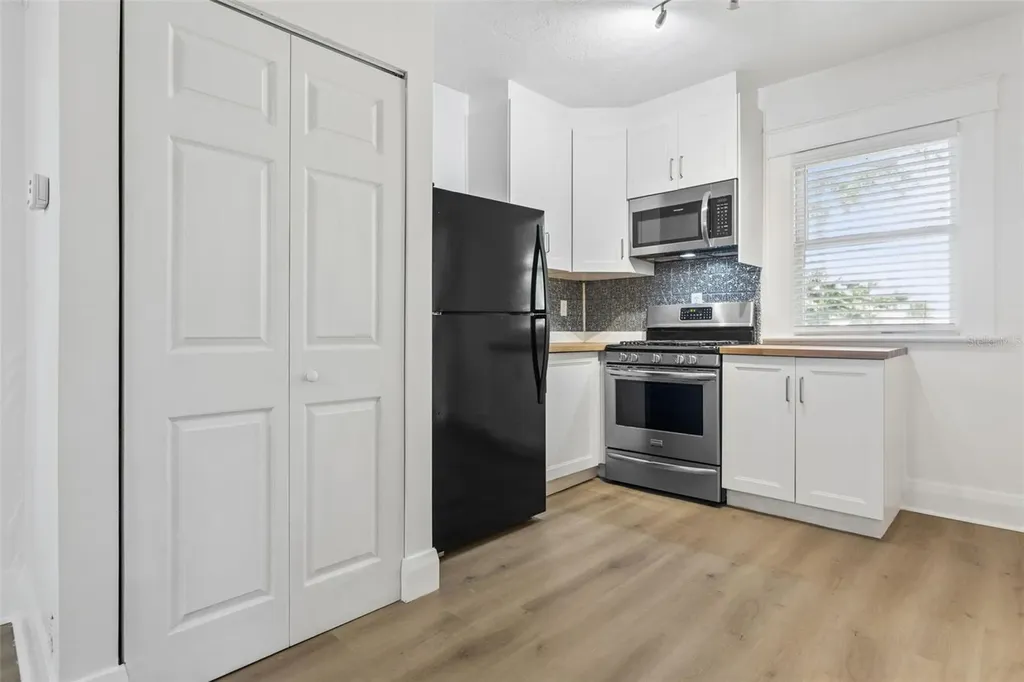 4208 N Marguerite Tampa FL 33603