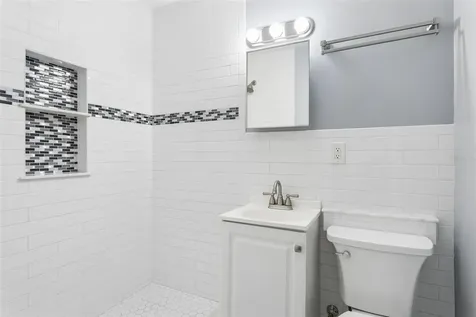 4208 N Marguerite Tampa FL 33603