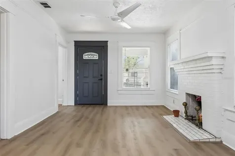 4208 N Marguerite Tampa FL 33603