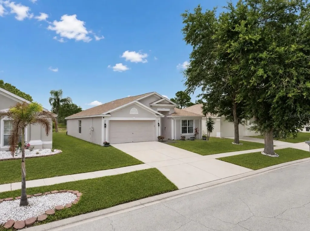 13268 Early Run Lane Riverview FL 33578
