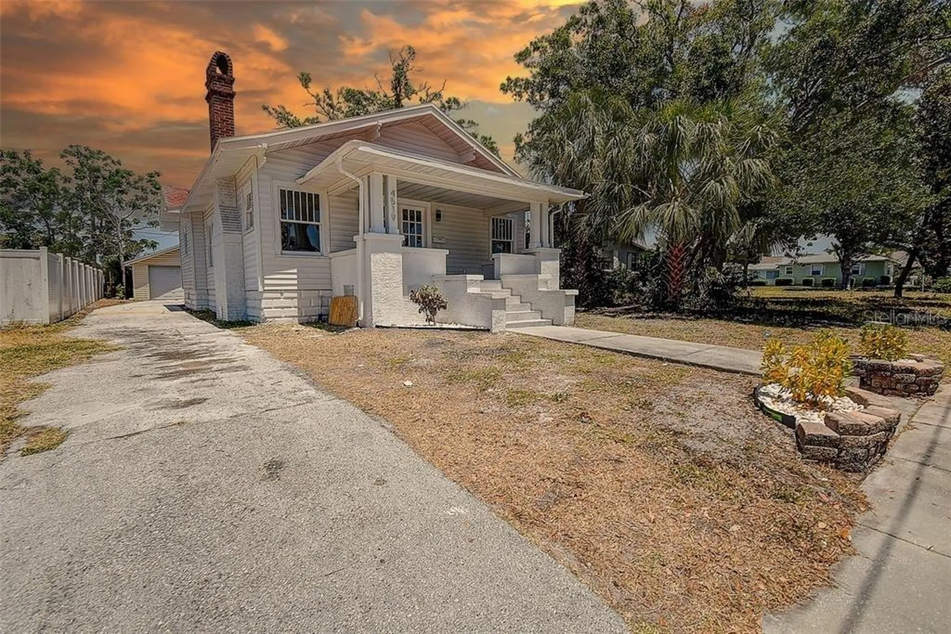 4519 5th Avenue S St Petersburg FL 33711