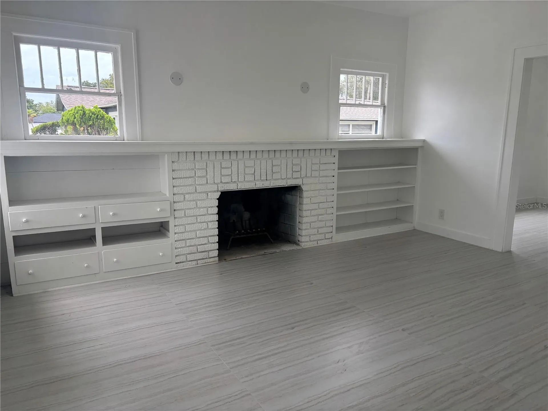 4519 5th Avenue S St Petersburg FL 33711