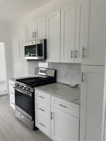 4519 5th Avenue S St Petersburg FL 33711