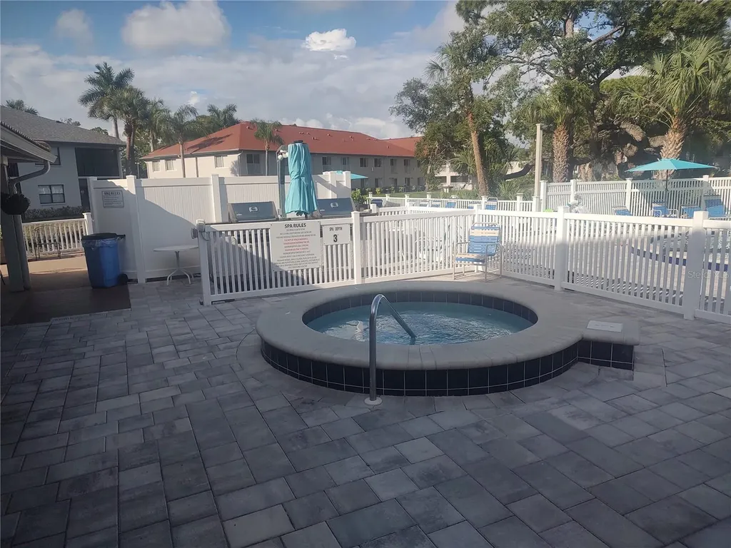 4320 47th Avenue W Bradenton FL 34210