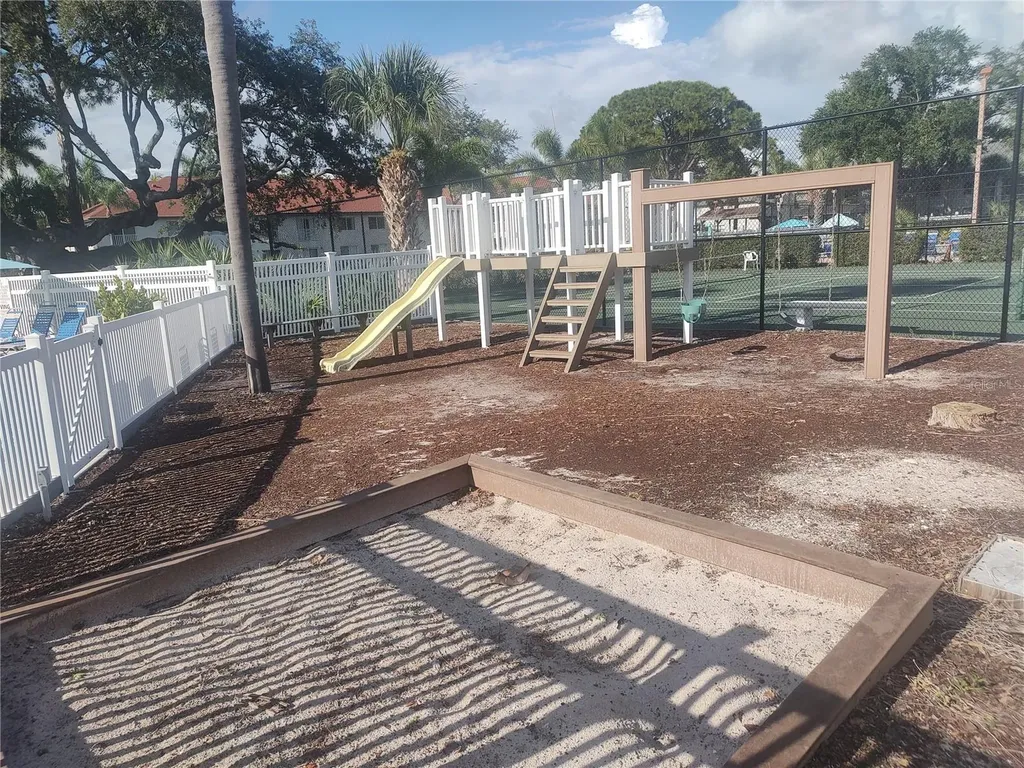 4320 47th Avenue W Bradenton FL 34210