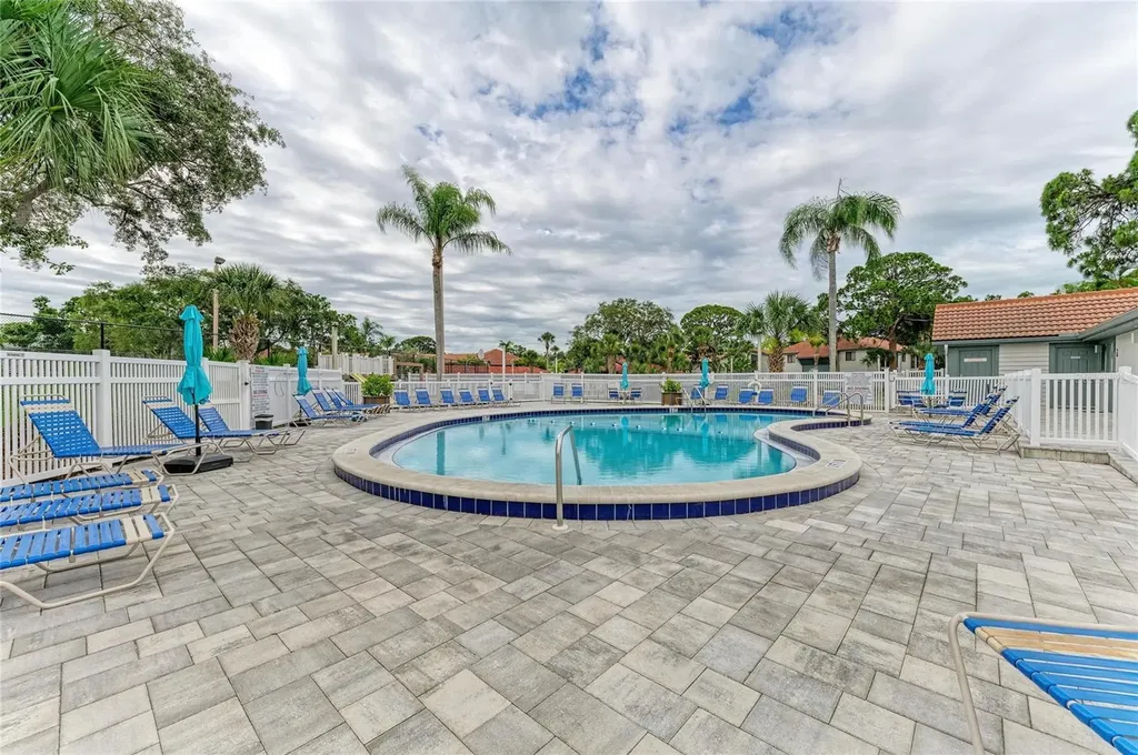 4320 47th Avenue W Bradenton FL 34210