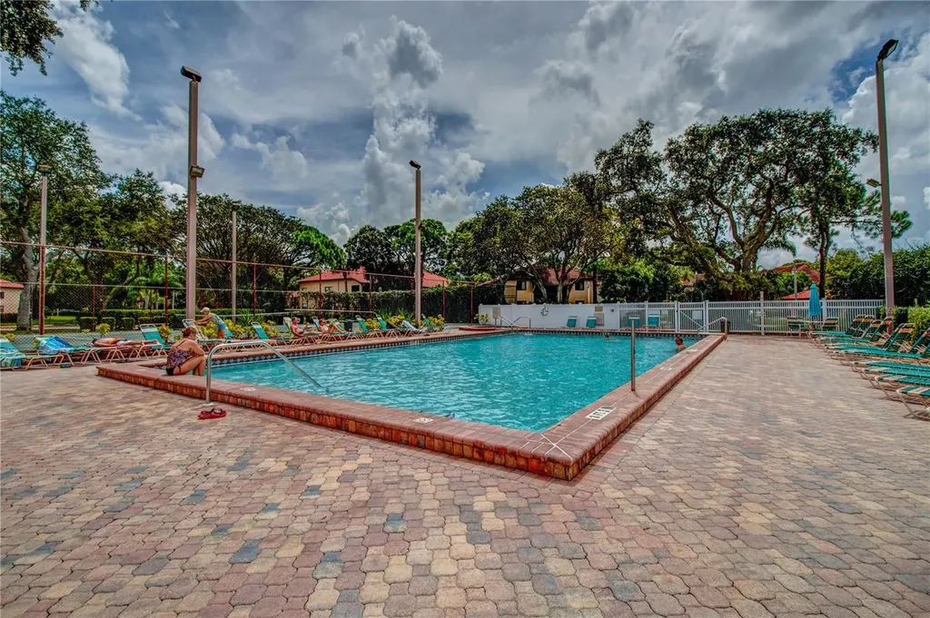 4320 47th Avenue W Bradenton FL 34210