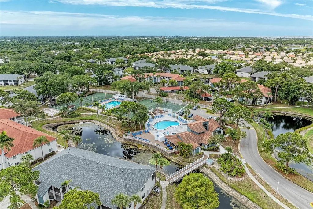 4320 47th Avenue W Bradenton FL 34210