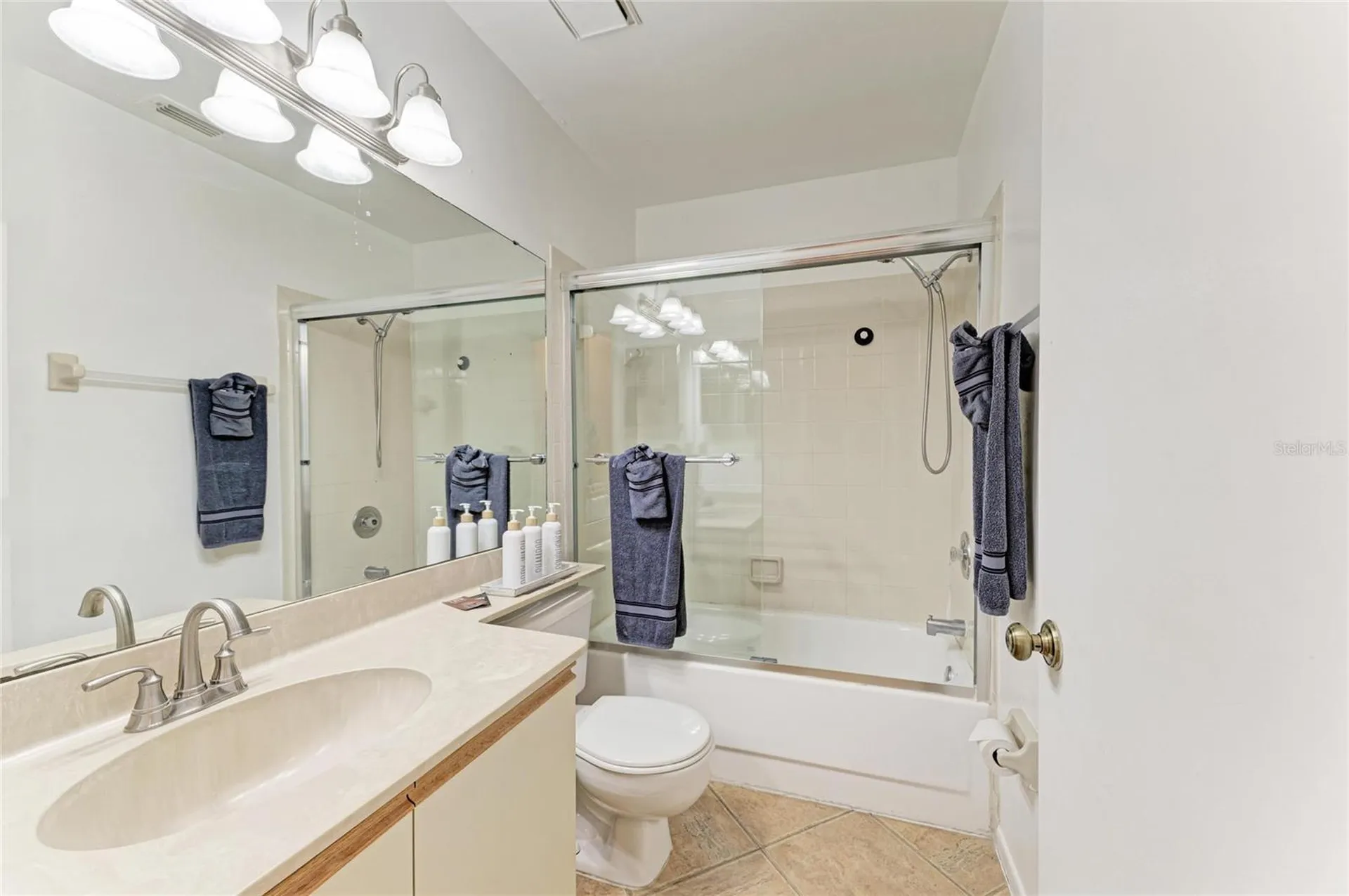 4320 47th Avenue W Bradenton FL 34210