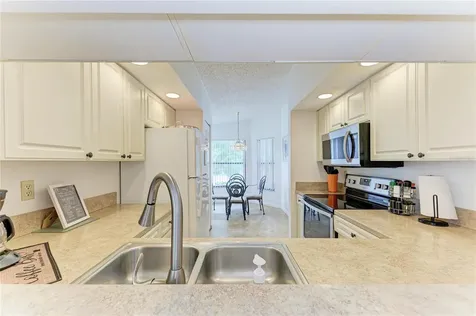 4320 47th Avenue W Bradenton FL 34210